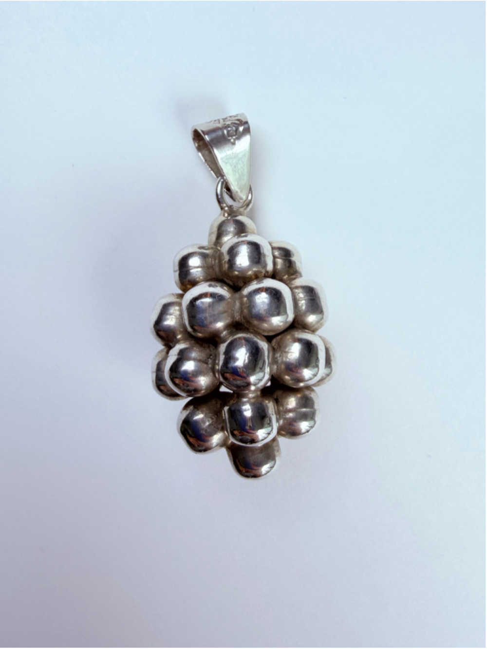 Pedro Castillo Caviar DNA Grape Cluster 925 Sterling Silver VTG Pendant Mexico - Picture 3 of 9
